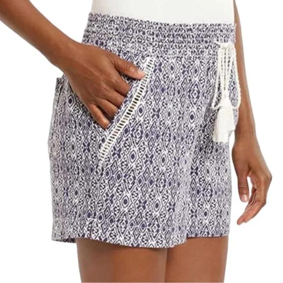 Briggs New York Size XL Women’s Shorts Linen Blend Pull-On Summer Blue White - Picture 2 of 16